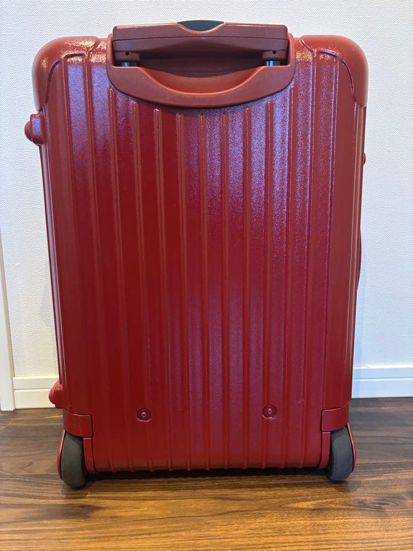 リモワRIMOWAレッド33L 2輪キャリーTSAロック付き スーツケース