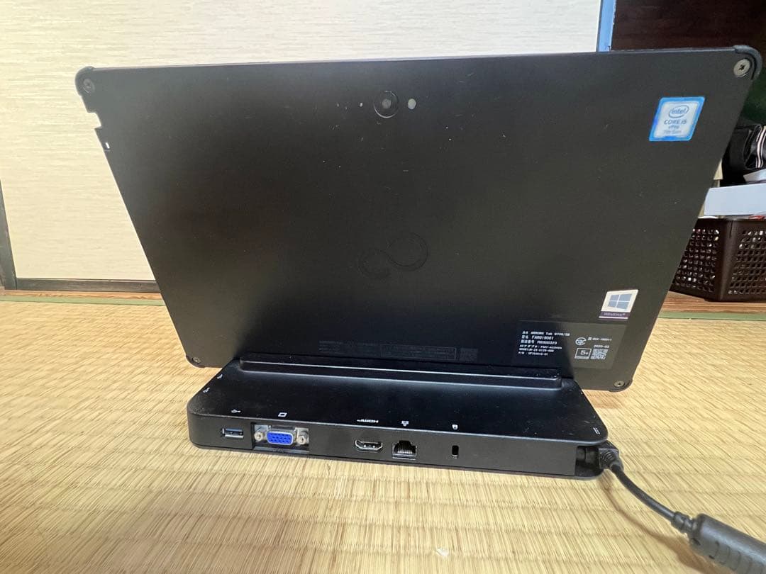 Androidタブレット本体 Fujitsu ARROWS Tab Q738/SB