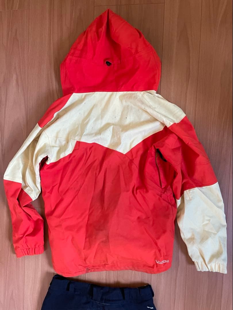 VOLCOMスノーボードウェア XL 上下セット