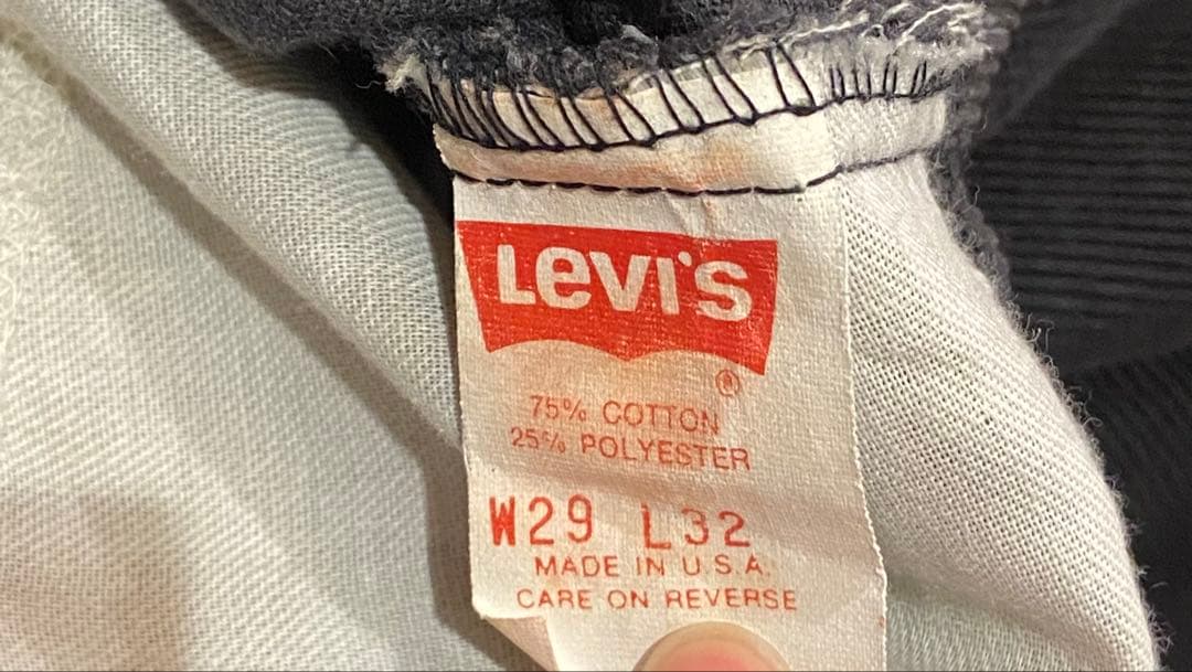 黒！　リーバイス　519-1558 コーデュロイパンツ　levi's W29