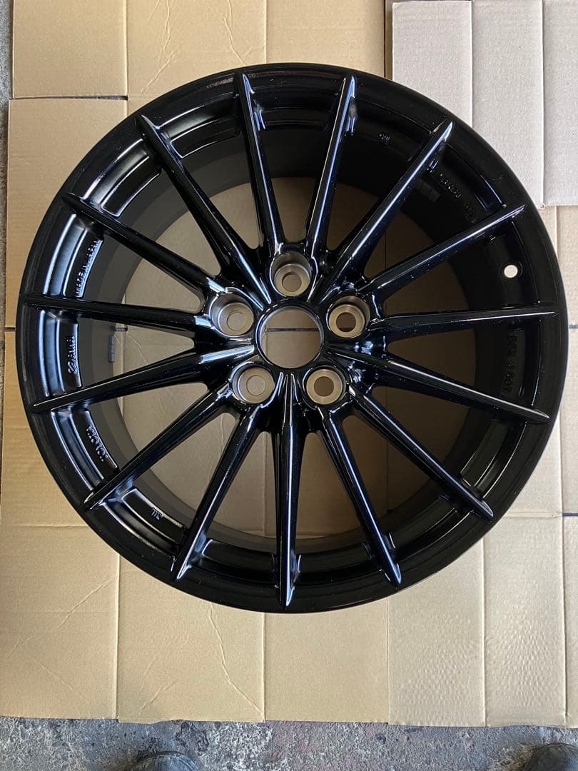 GRヤリス RZ純正ホイール 18インチ ENKEI