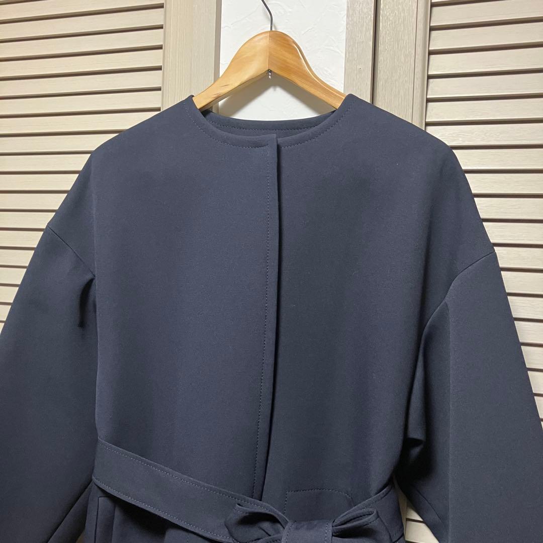 超美品【ADORE】アドーア　トリプルクロスノーカラー　濃紺