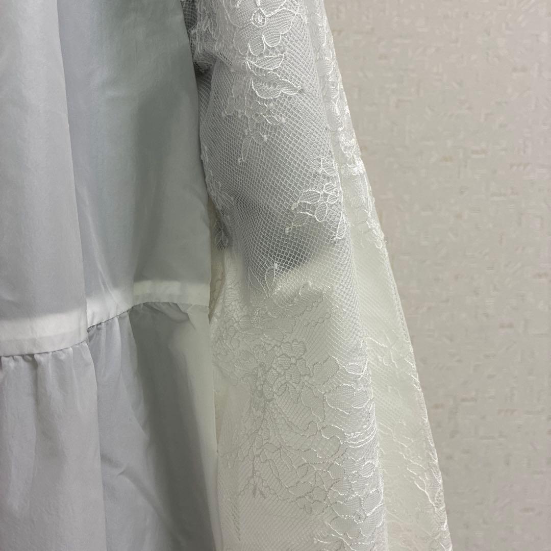 スーパービューティー☆44☆新品タグ付き袖レースのショルダーデザインコート