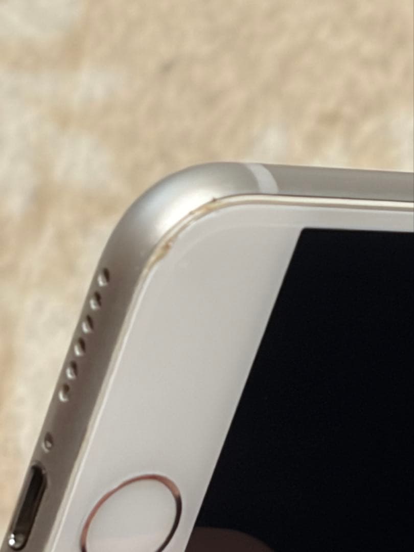 iPhone8 SIMフリー