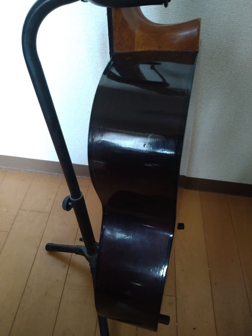 新堀クラシックギターNIIBORI 　GUITAR　DIAMOND　CUT