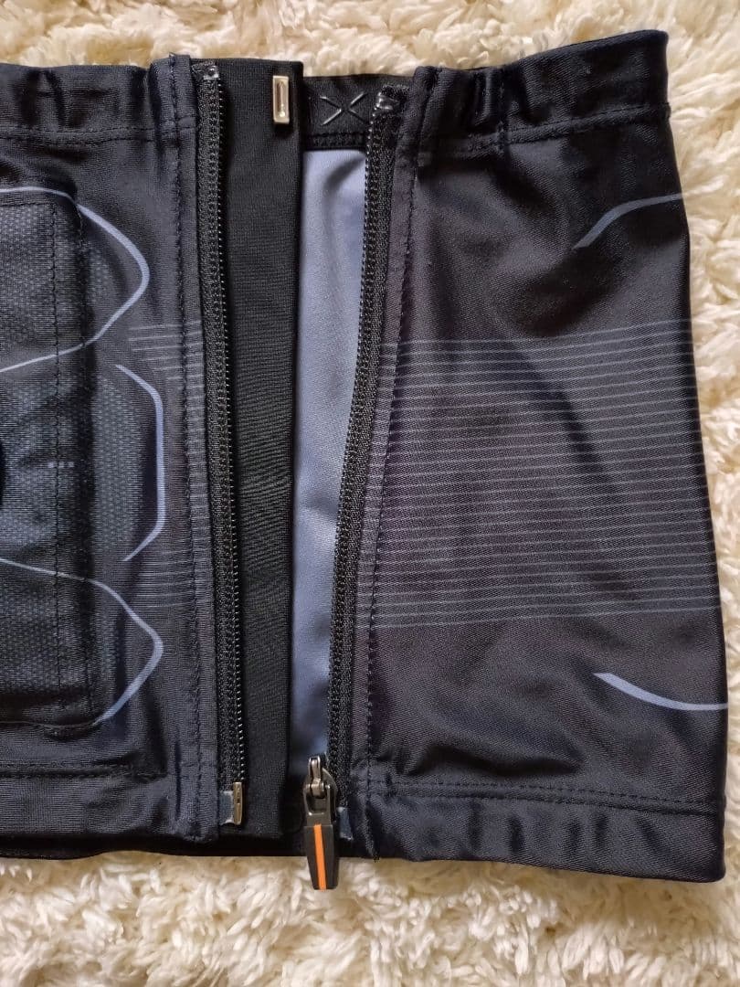 SIXPAD　Powersuit　Lite　Abs　Sサイズ