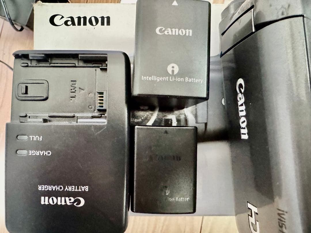 Canon iVIS HF M41 ビデオカメラ本体　　※付属セット