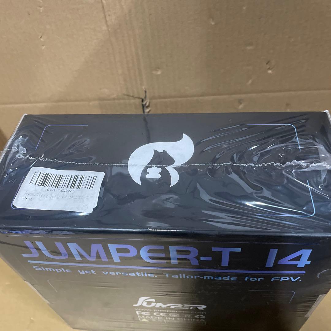 Jumper T14 2.4GHz ELRS ラジオコントローラー