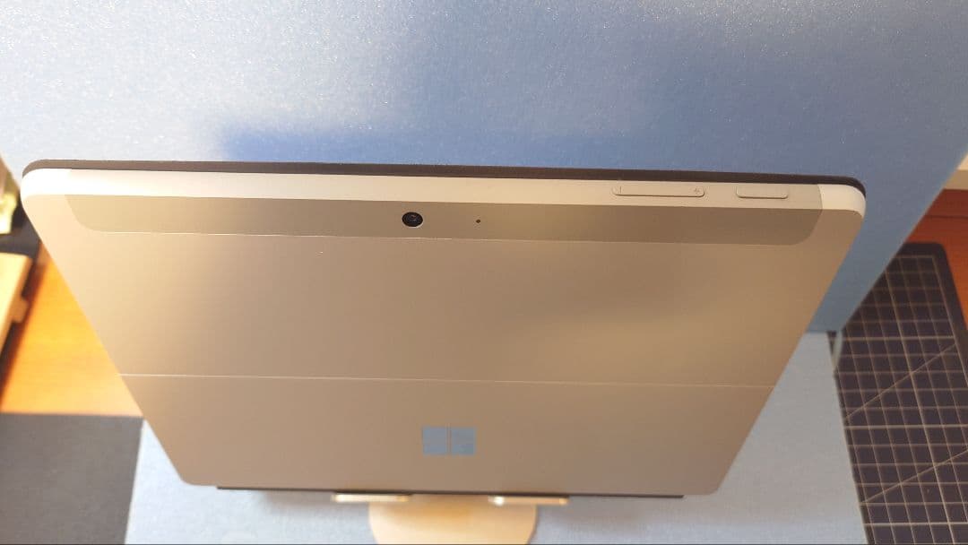 Surface Go3 本体＋キーボード