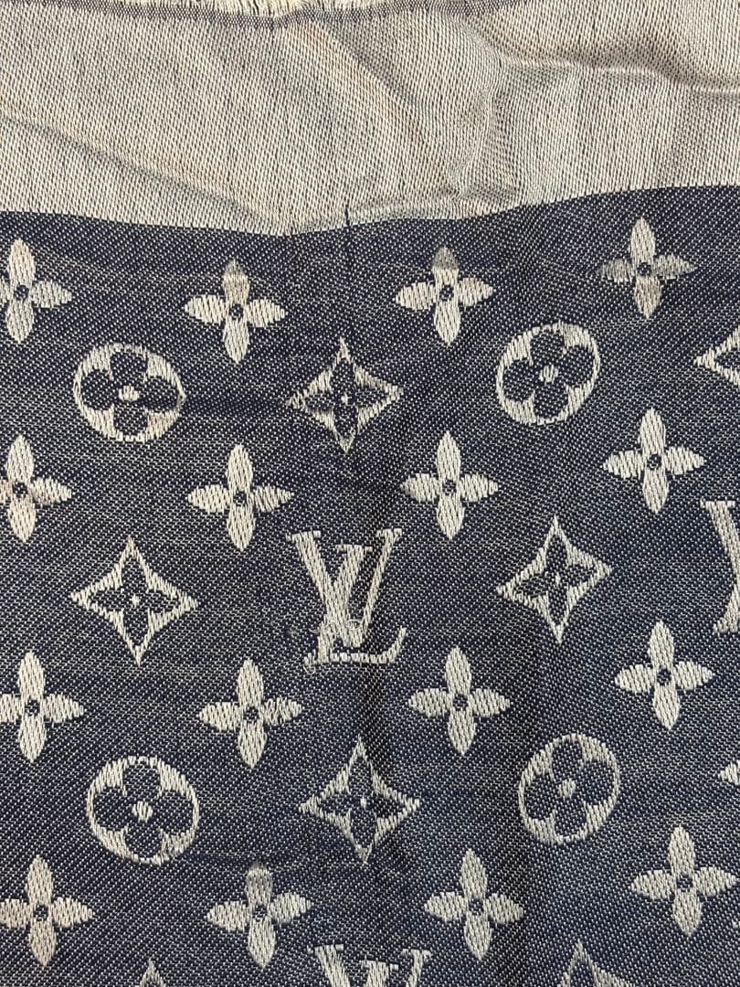 LOUIS VUITTON ルイヴィトン　ネイビー ×シルバー　大判ストール