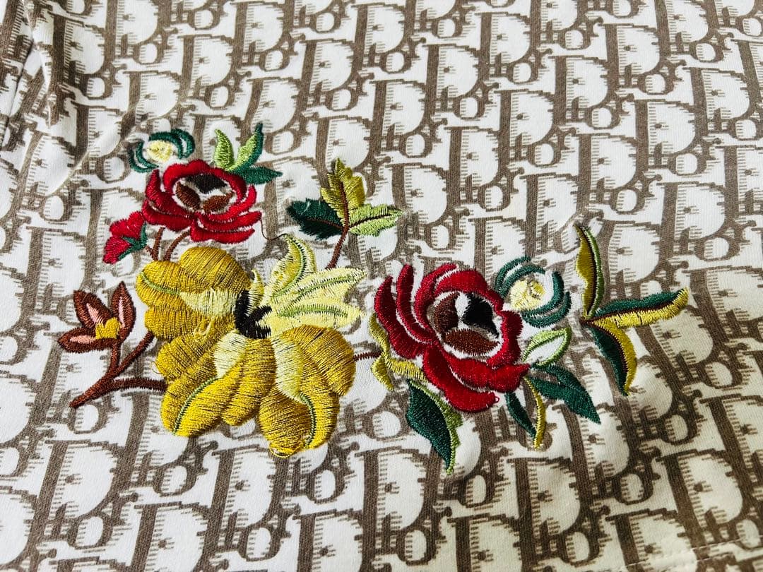 希少‼️ChristianDior VネックTシャツ ガリアーノ期 フラワー刺繍