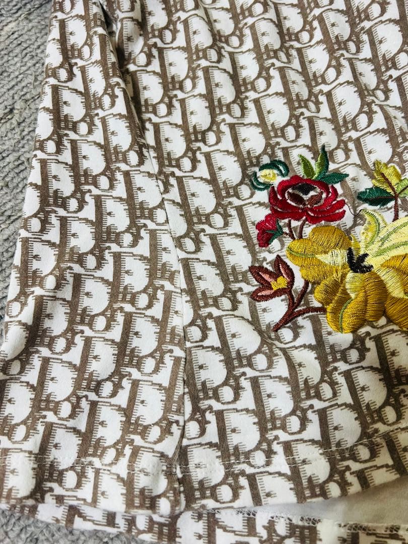 希少‼️ChristianDior VネックTシャツ ガリアーノ期 フラワー刺繍