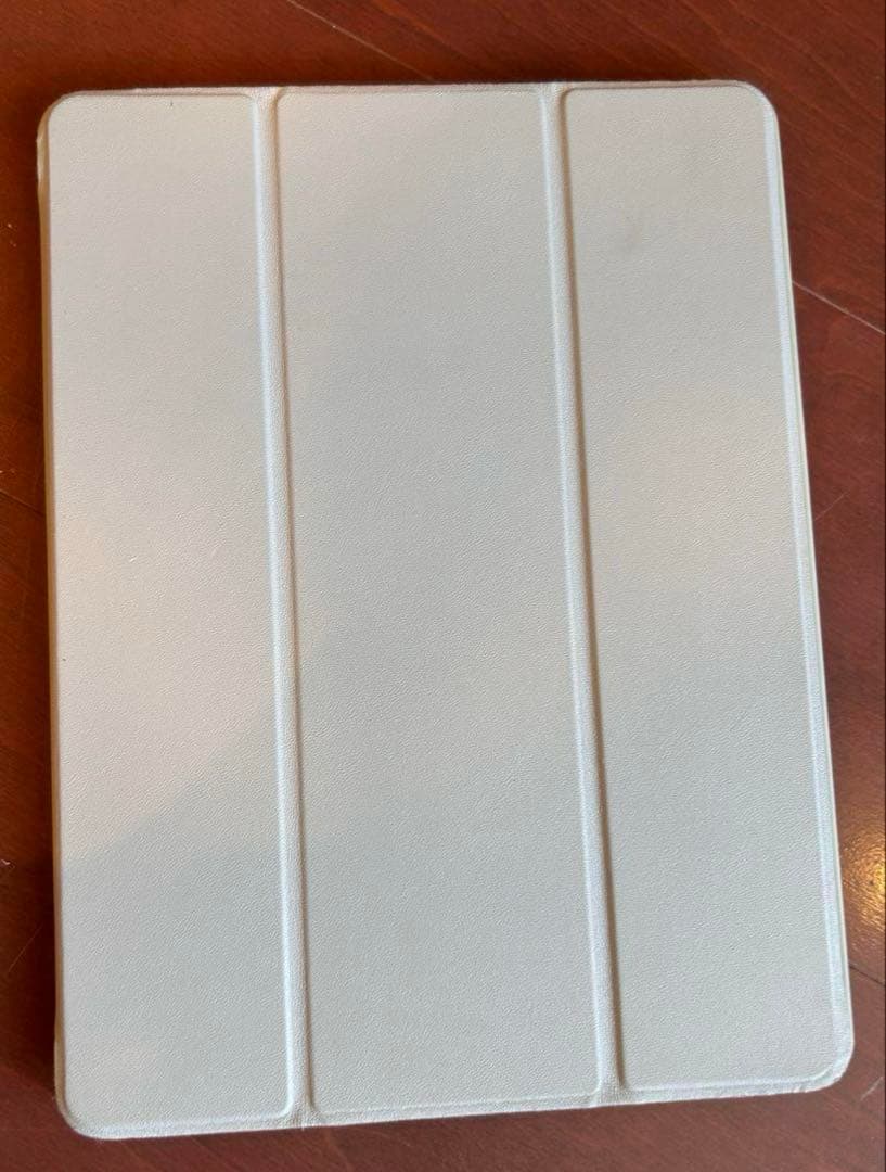 iPad第9世代　カバー・保護フィルム・ペン付きWi-Fi 64GB