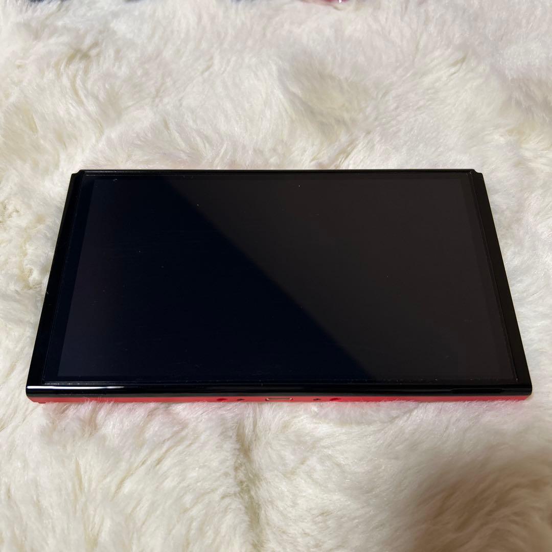 【美品】Nintendo Switch 有機ELモデル マリオレッド