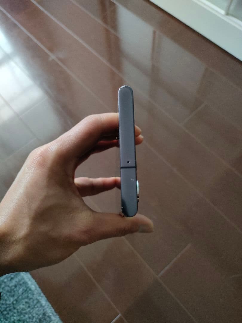 Samsung Galaxy S22 Ultra Simフリー本体 Sペン付き