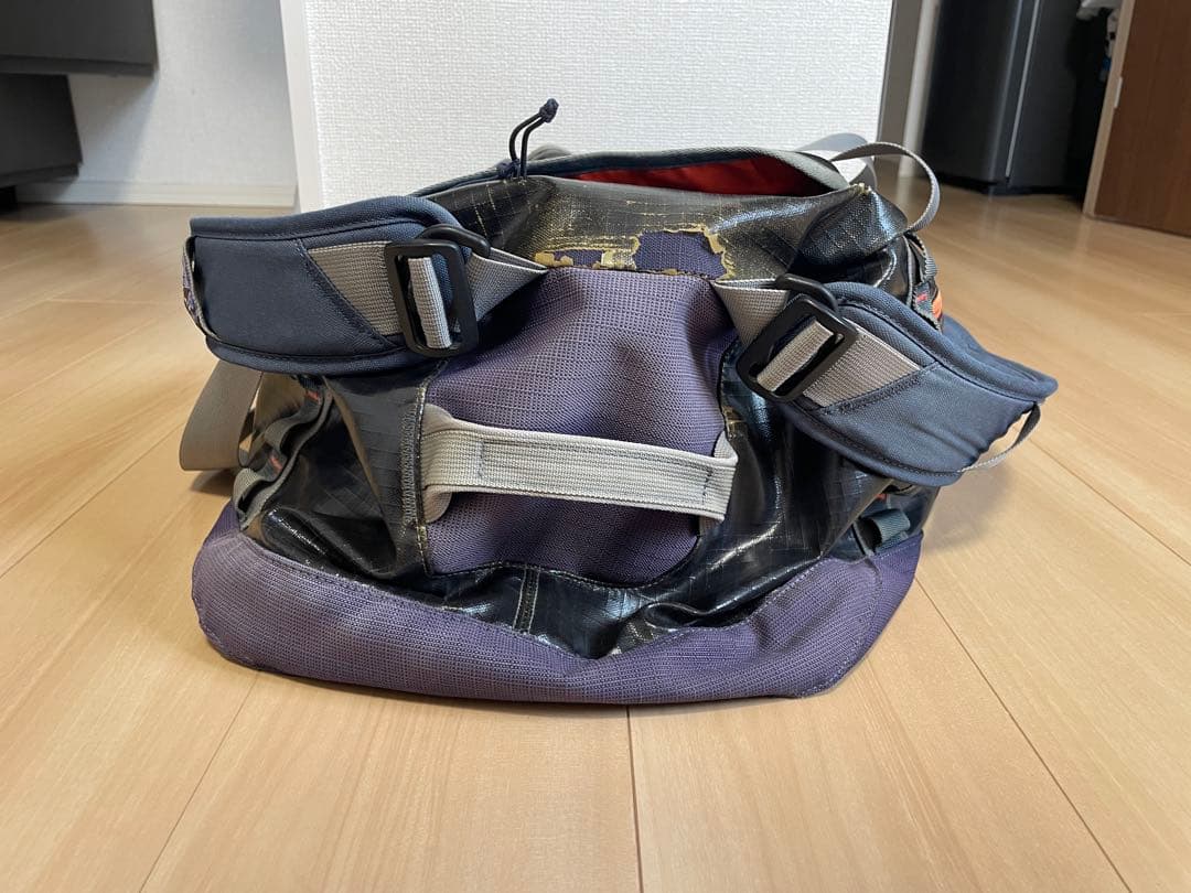patagonia ブラックホールダッフル60L