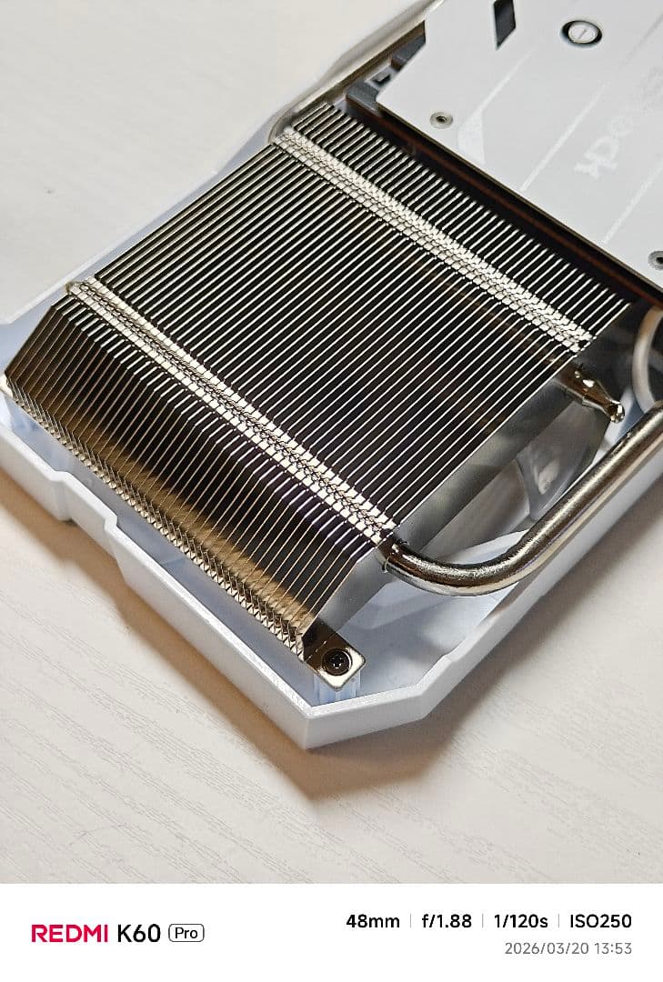 ASRock RX6600 Challenger D White 8GB動作OK