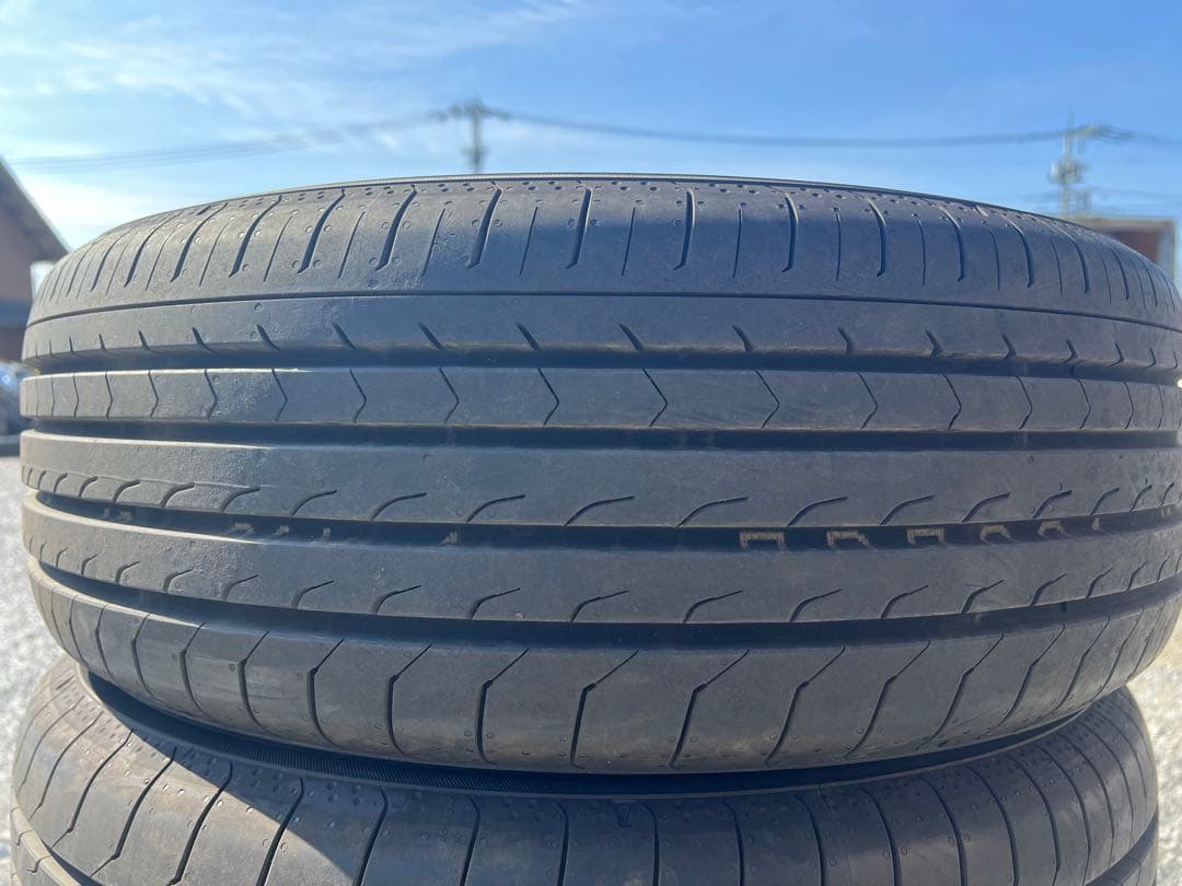 ヨコハマ　ブルーアース　rv03 225/60r17 25年製　イボ付き　9部山