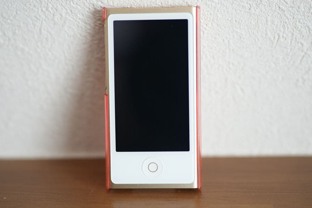 Apple iPod nano 16GB ゴールド　第7世代