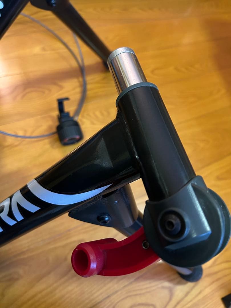 MINOURA LR760 固定ローラー台 マグネット式