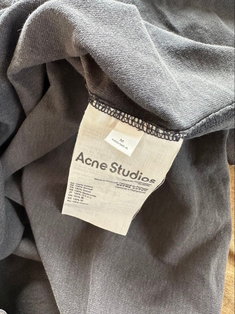 Acne Studios スタンプロゴTシャツ - リラックスフィット　Mサイズ
