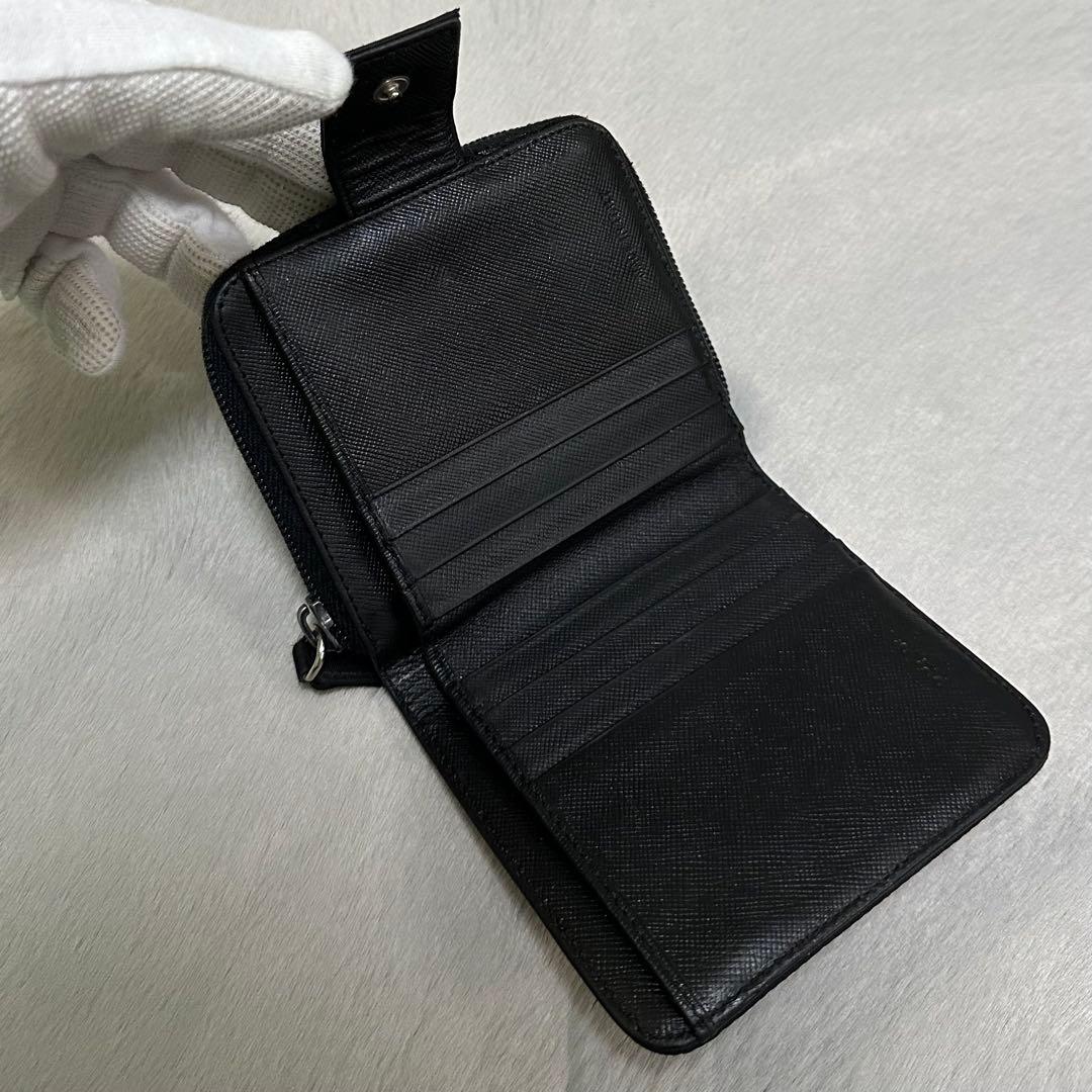 PRADA プラダ　折り財布　ナイロン　ラウンドジップ　三角ロゴ