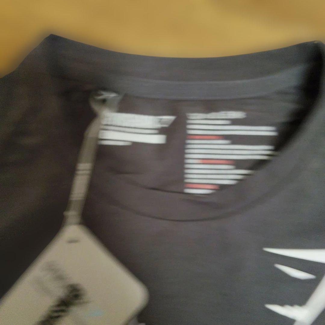 .グレー Tシャツ ショートスリーブ .新品