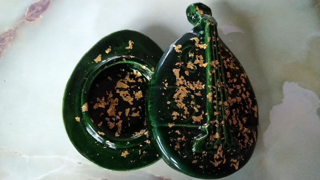 楽焼　和楽　琵琶香合