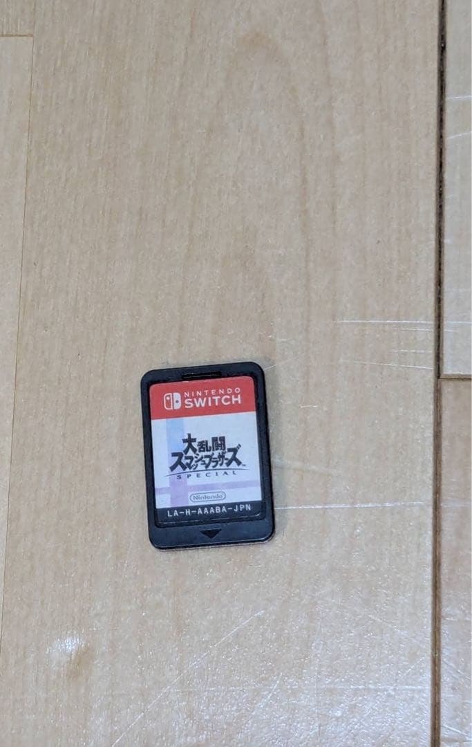Switch本体セットカセット付き（スマッシュブラザーズ）