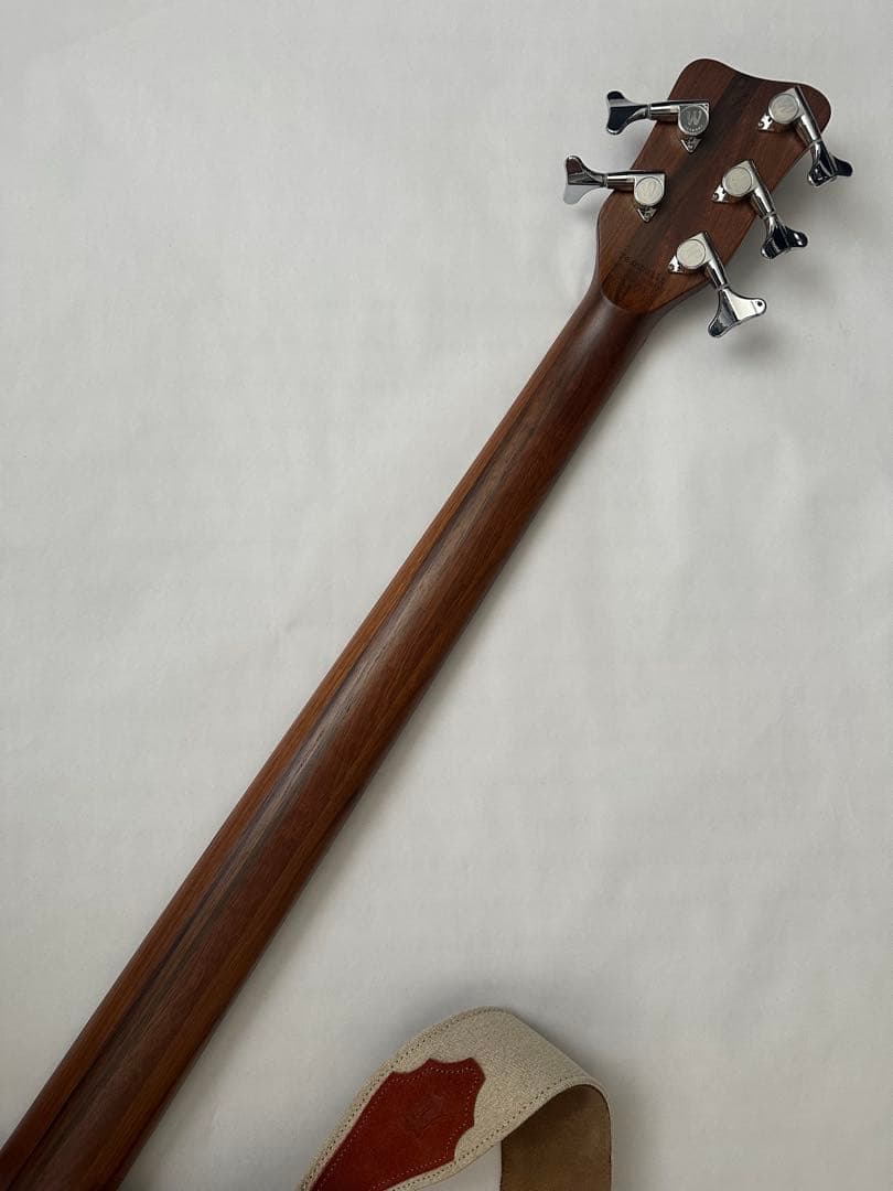 ドイツ製 Warwick GP Thumb BO 5弦