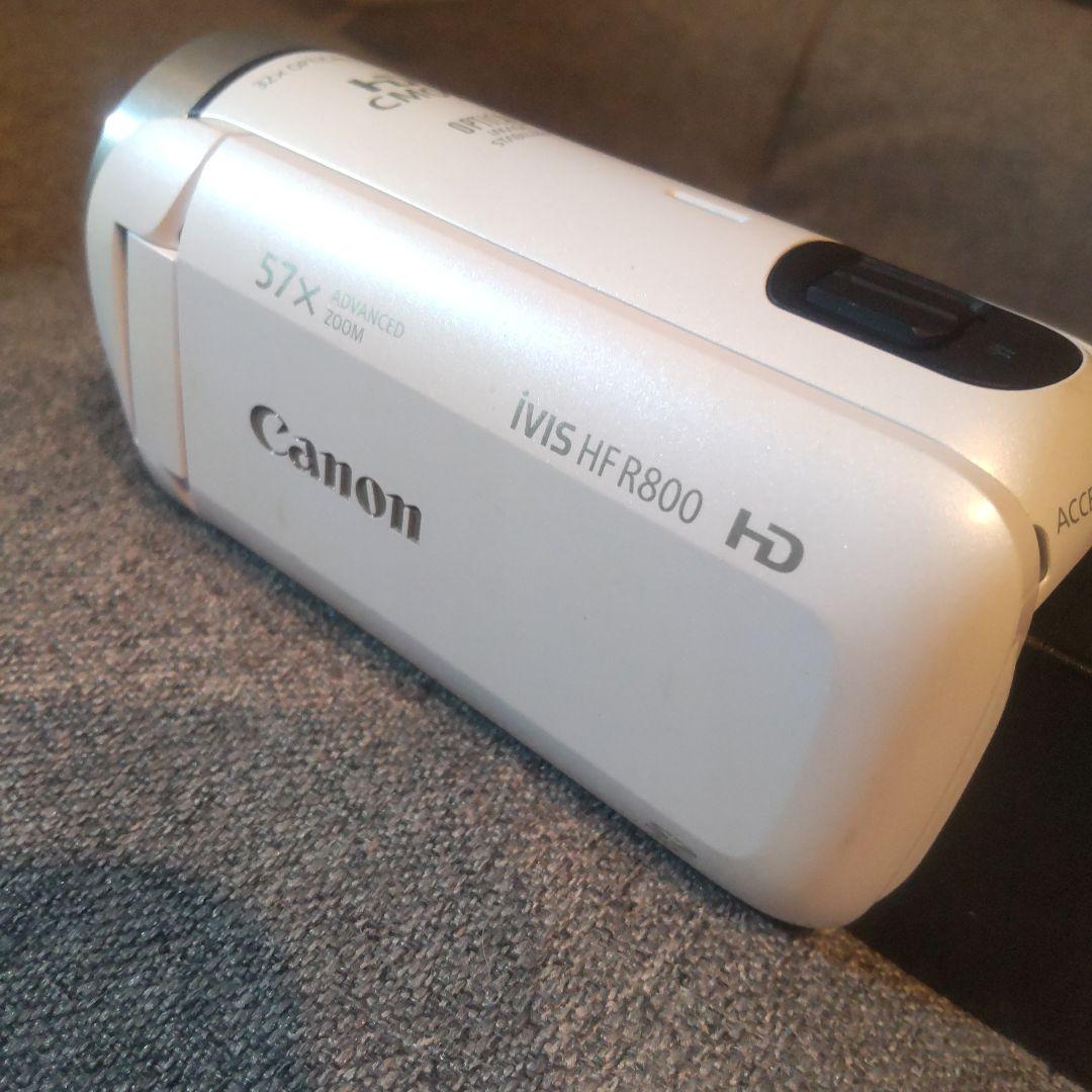 Canon iVIS HF R800 ホワイト