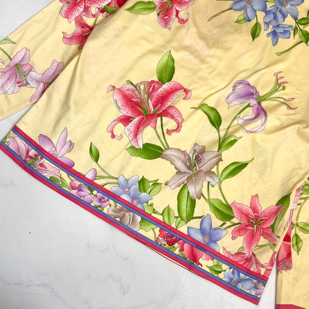 インポート.JB様 美品　レオナール　カーディガン　トリムライン　花柄　黄色　M