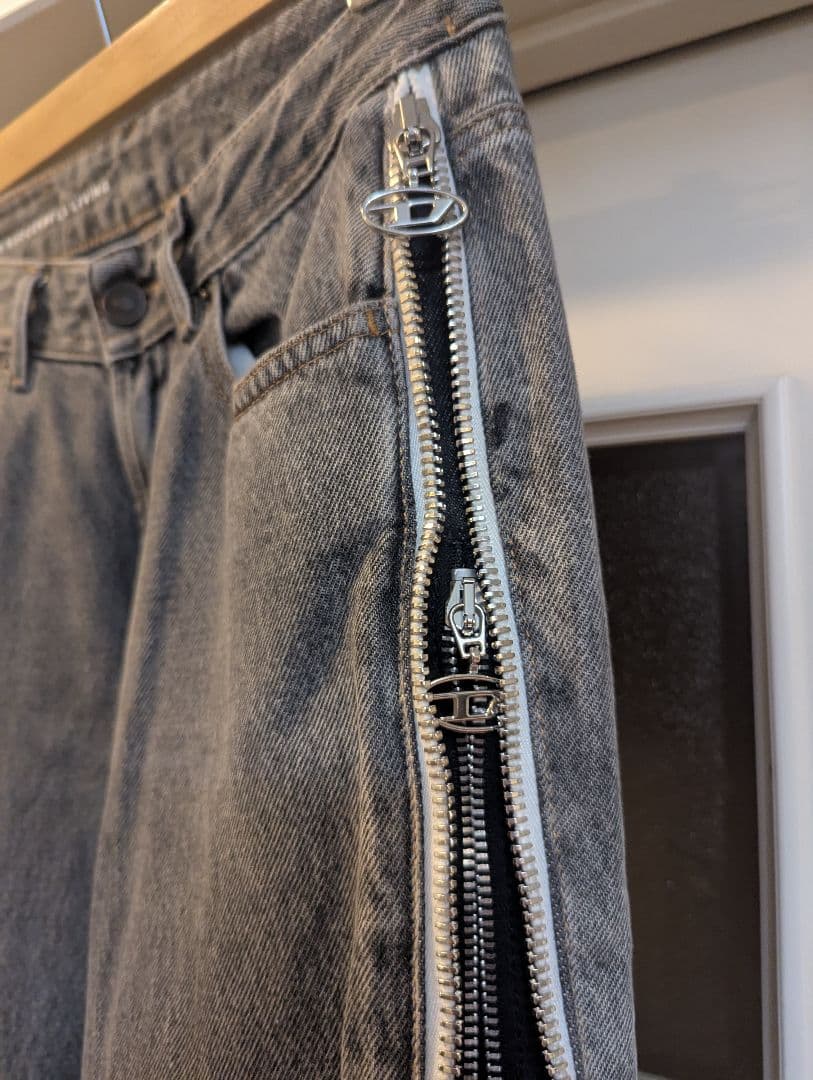 DIESEL グレン期未使用美品 2段サイドジップデニム シルエット変形可