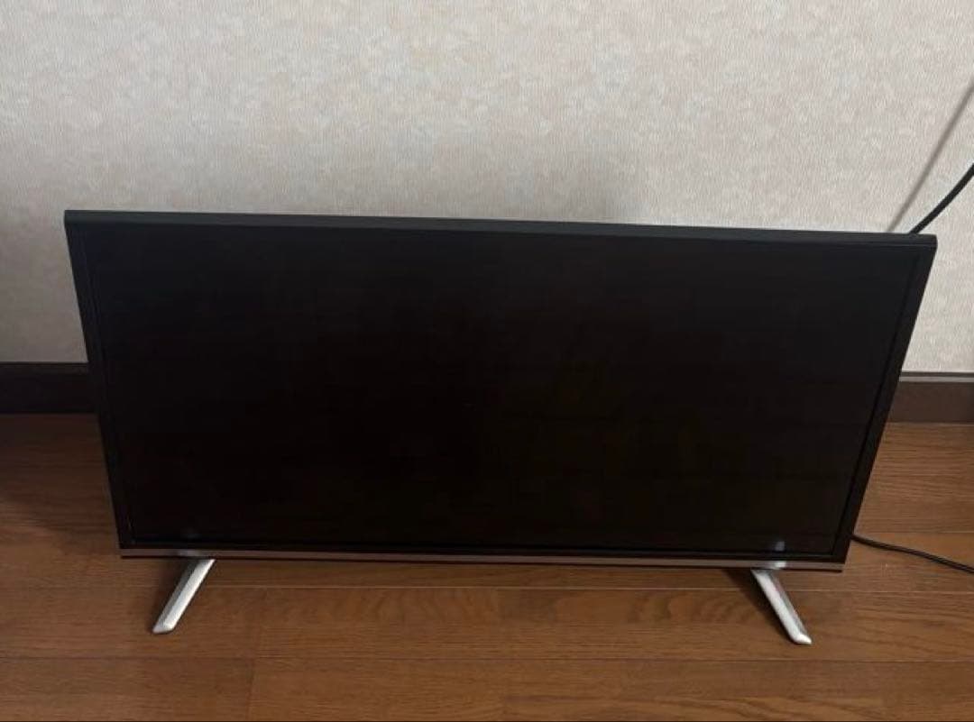 有能☆液晶テレビ【美品★送料込】ハイセンスの32V型液晶テレビ「32N20」