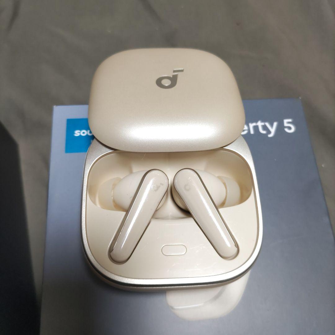 [早い者勝ち] soundcore Liberty 5 ワイヤレスイヤホン