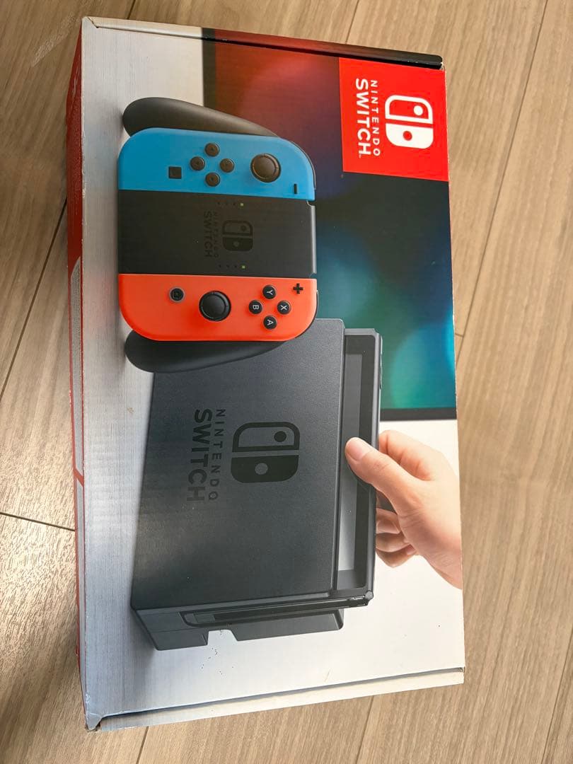 Nintendo Switch 本体 赤/青 （128GBmicroSD付）