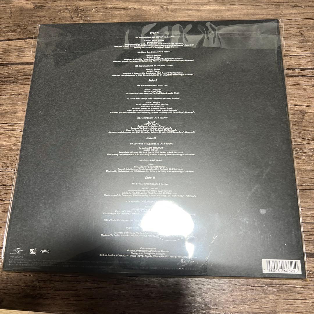 IO 「four」 レコード