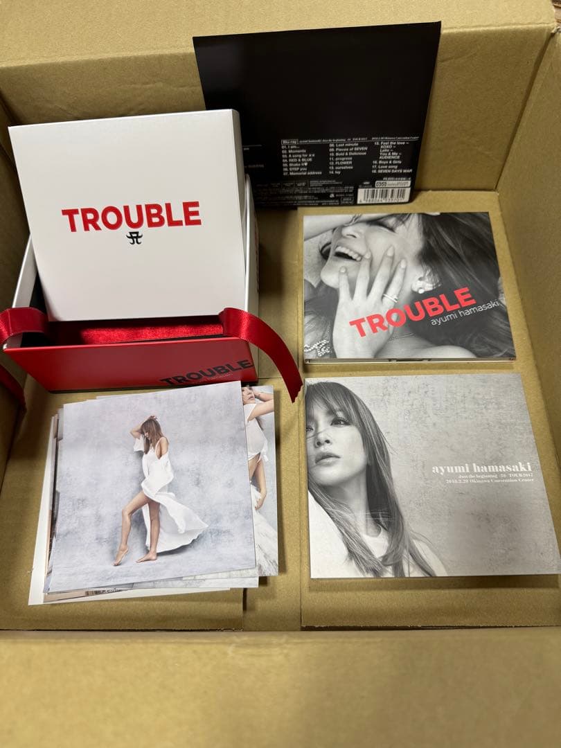浜崎あゆみ TROUBLE【初回限定盤CDジャケットA.B】セットBlu-ray