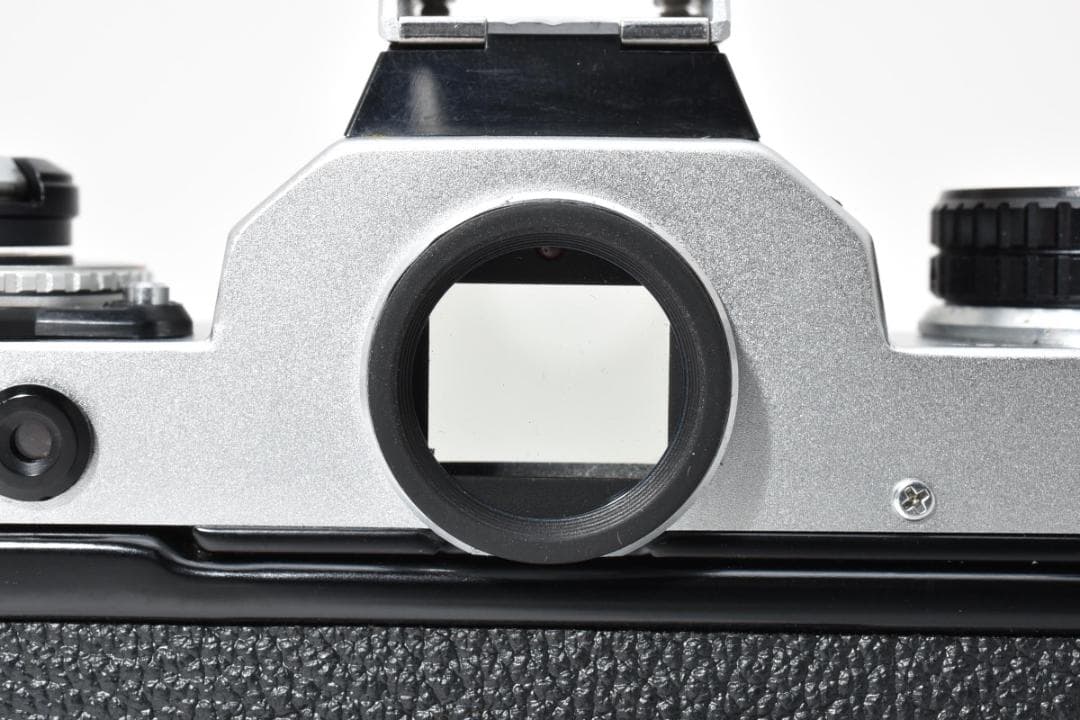 ★各部モルト張り替え済・超美品★ ニコン Nikon FE ボディ #21354