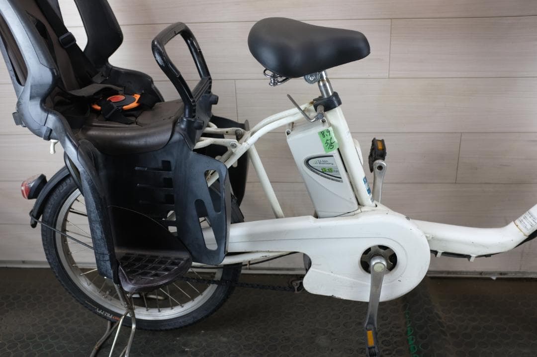 れ*か様 パナソニック ギュット　　20インチ　3段　8.9Ah（5点灯）充電器
