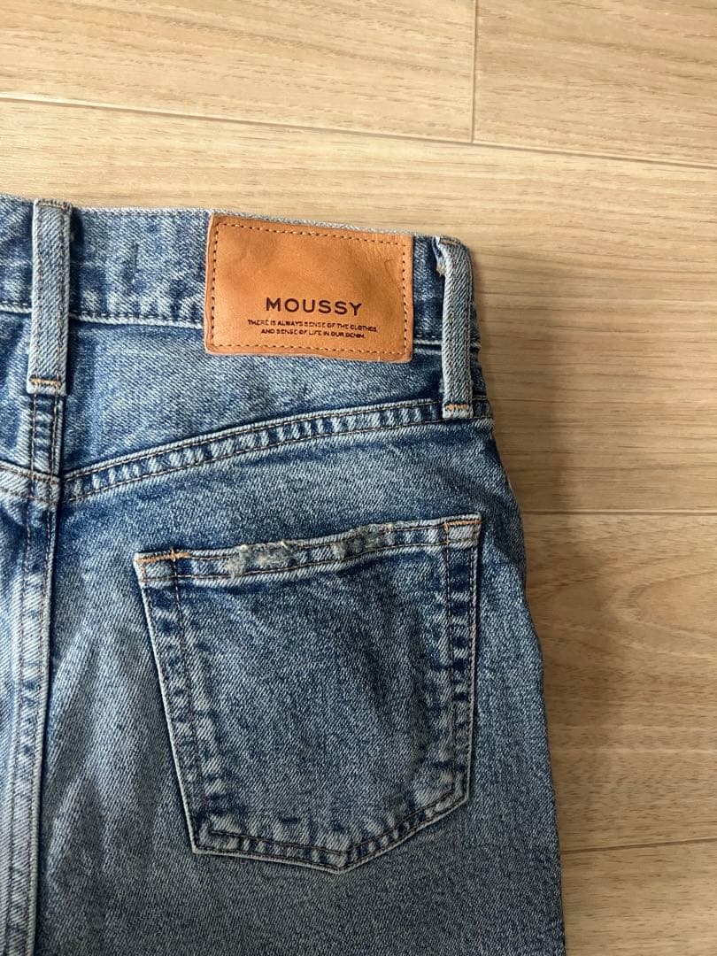 美品【MOUSSY】 MVS FLAREデニム 25