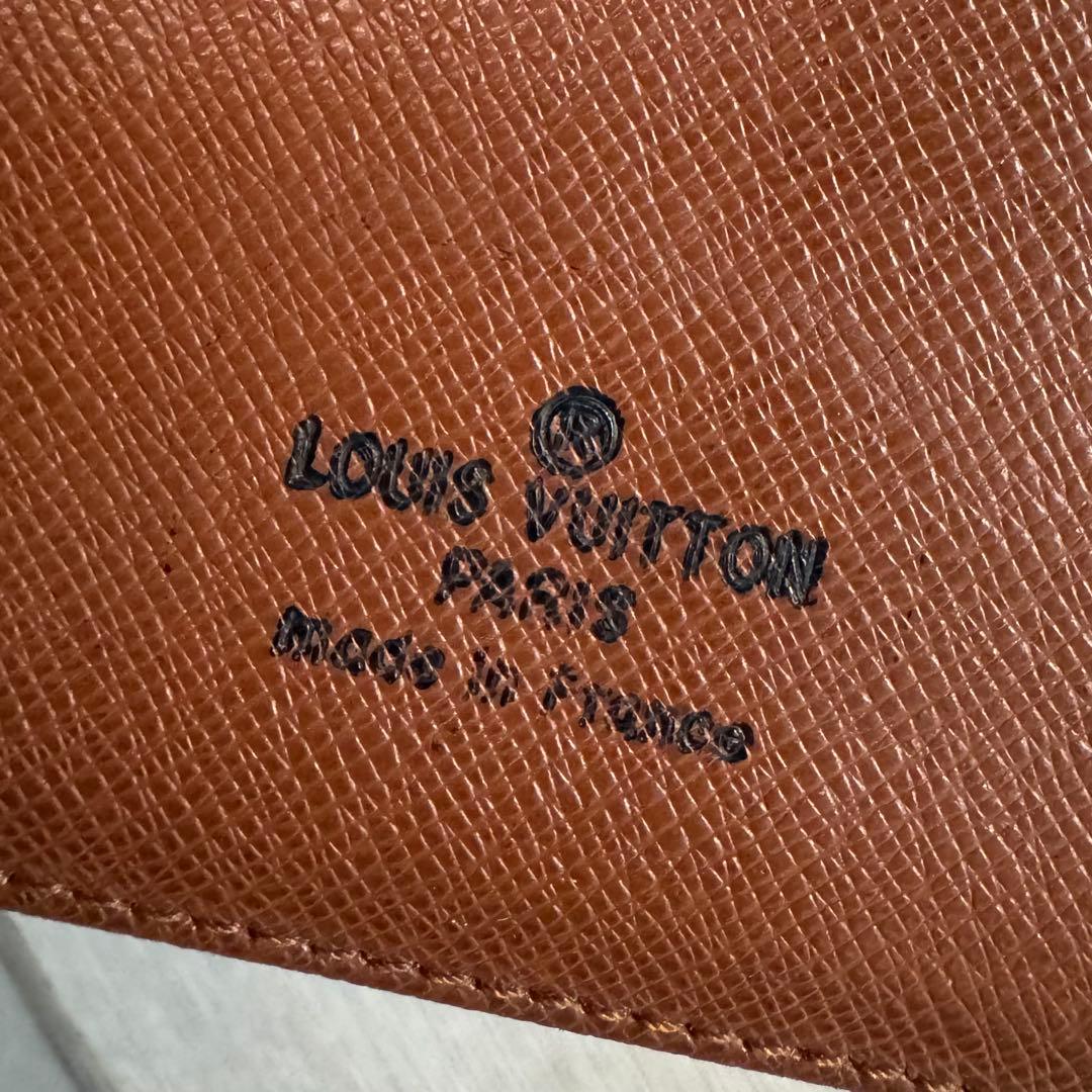 【土日限定値下げ中‼️】LOUIS VUITTON 2つ折り 札入れ 長財布