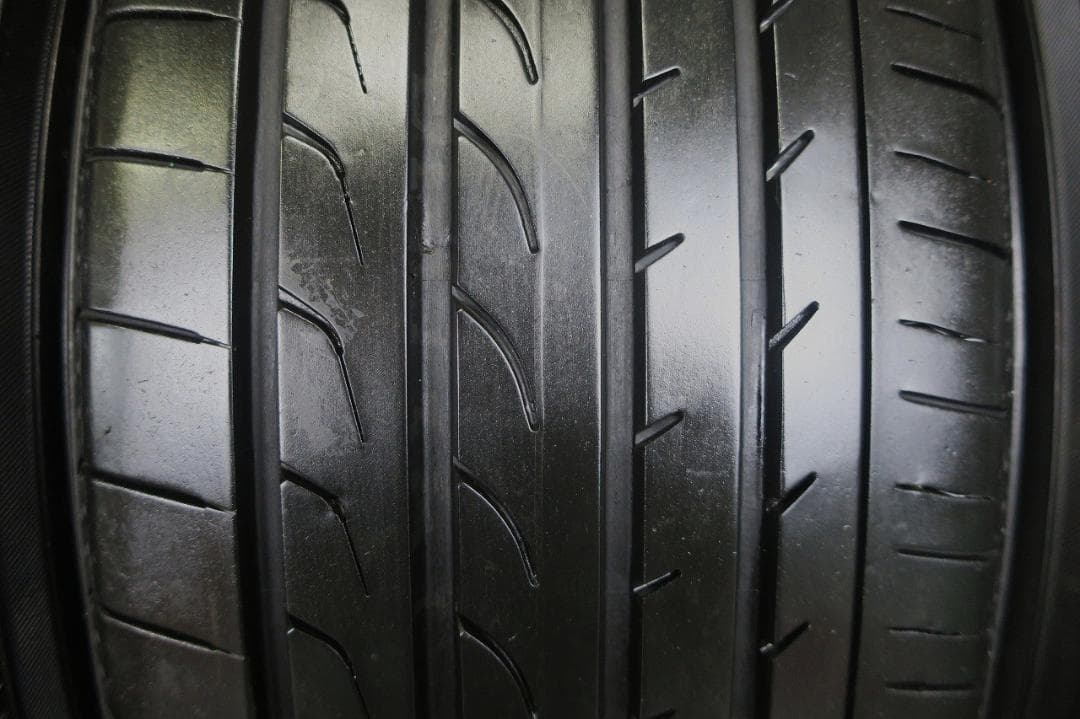 極上山 21~22年製 225/45R18 ヨコハマ ブルーアース RV-02