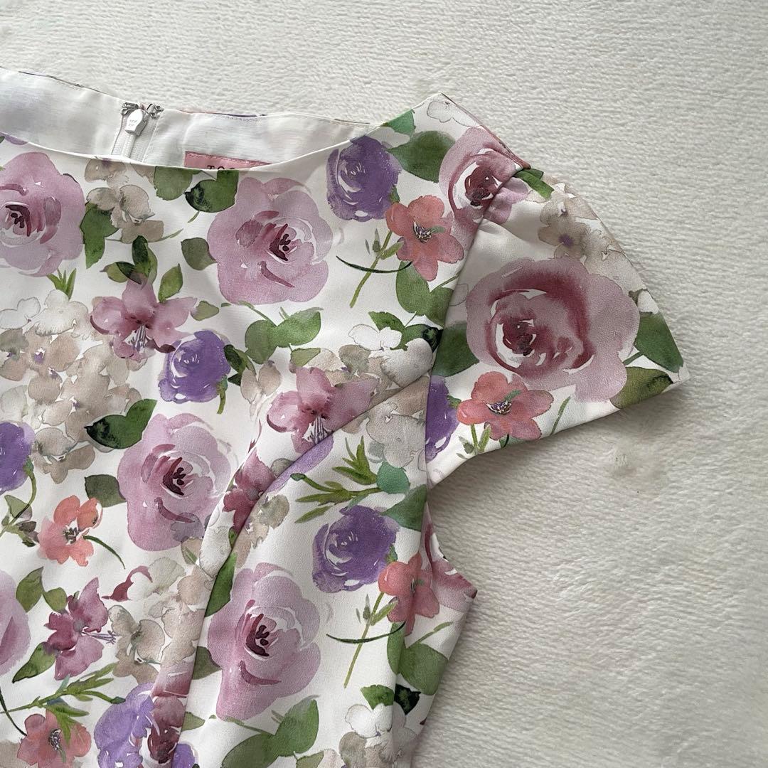 極美品♡トッカ　洗える　花柄　ピンクベルト　キャップスリーブ　バラ　薔薇