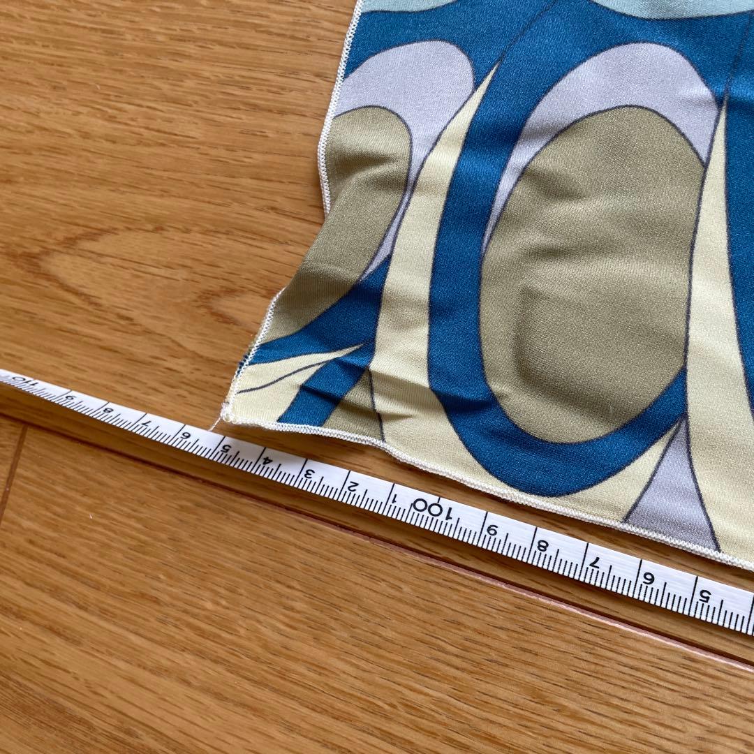 エミリオプッチ　ストール 約100cm x 105㎝