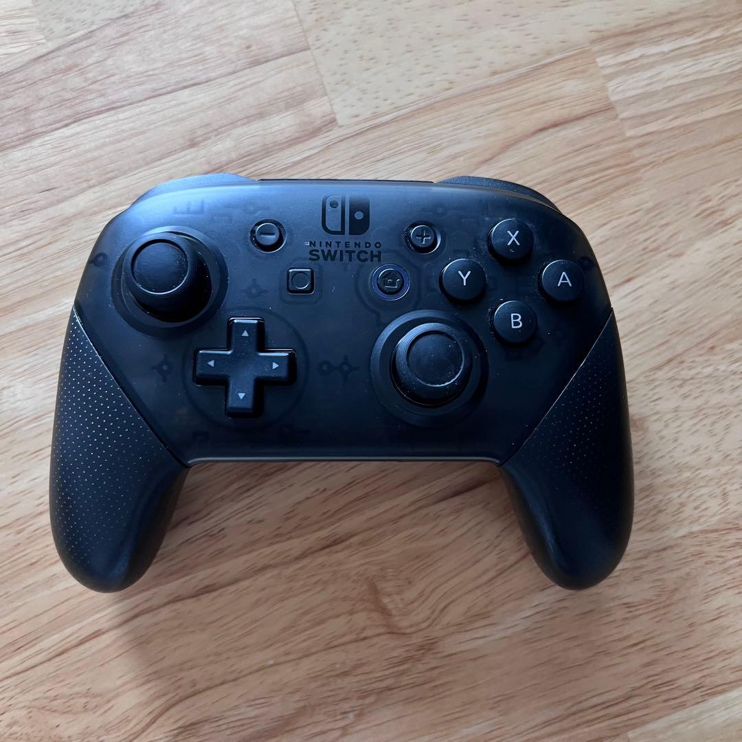 【極美品✨】 Nintendo Switch 本体 大乱闘 Joy-Con 室内
