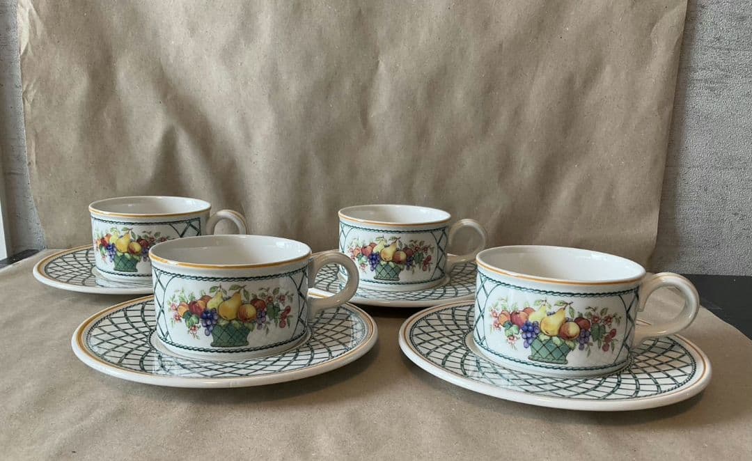 旧刻印　Villeroy & Boch バスケット　プレート　カップ　ソーサー