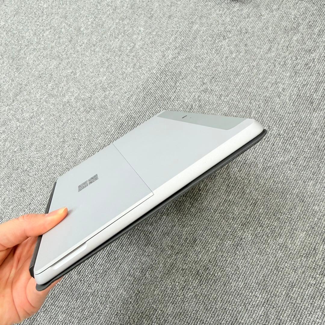 Windowsタブレット本体 Microsoft Surface Go 8GB/128GB Win 11