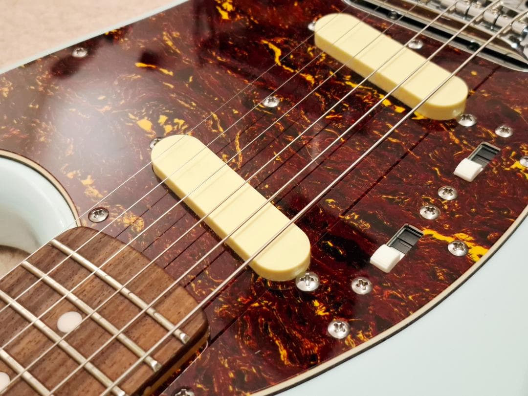 n*a様 Squier / FSR Classic Vibe Mustang ム