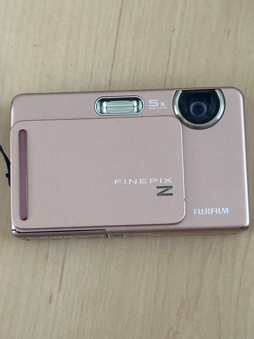 デジタルカメラ FUJIFILM FinePix Z300